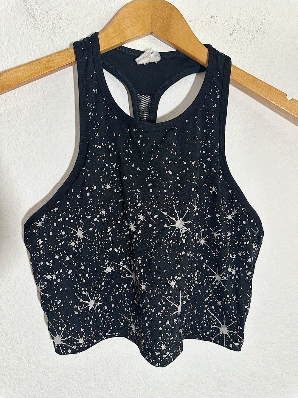 Fabletics Clara Padded Longline Sports Bra in Black/Silver Print Size Medium